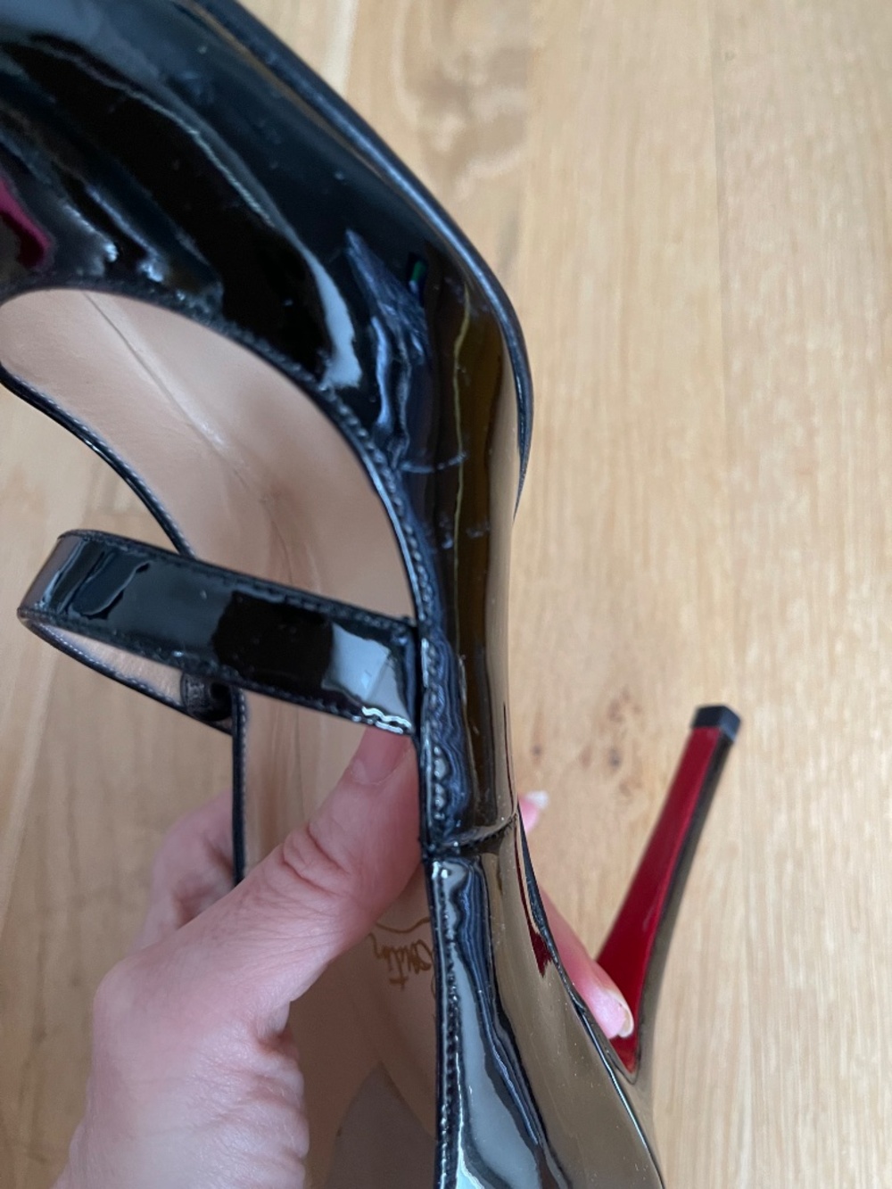 Christian Louboutin Wallis 100 Patent Calf Pumps, NEVER WORN, size US 5, EU 35 - Picture 12 of 16